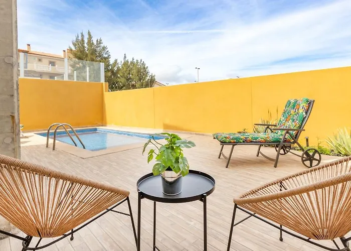 Relax * Costa De Antigua