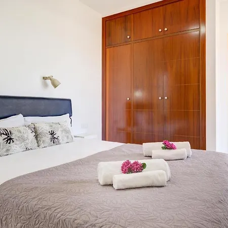 Relax * 科斯塔德安提瓜